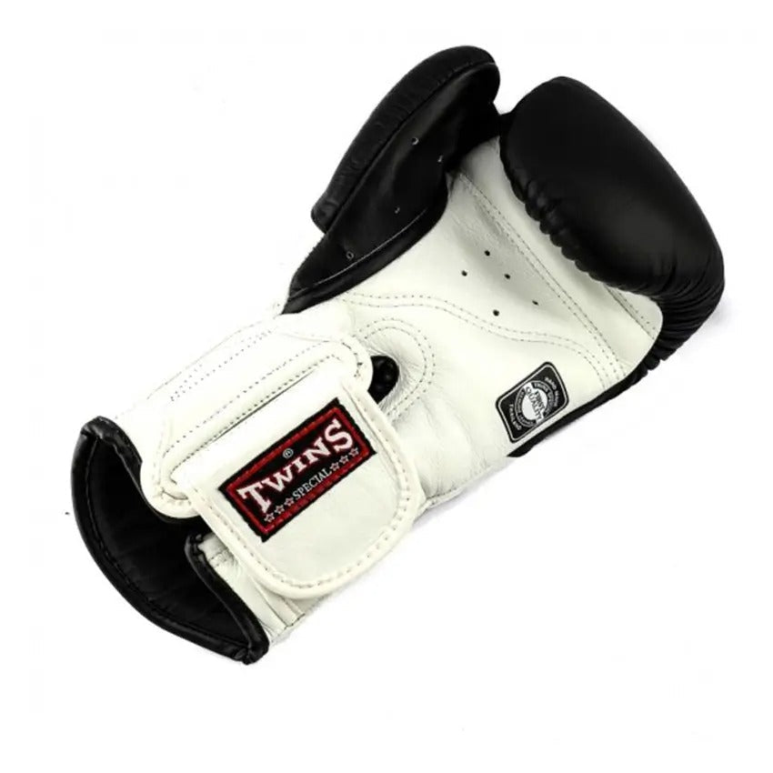 Twins BGVL6 Deluxe Sparring Gloves White/Black