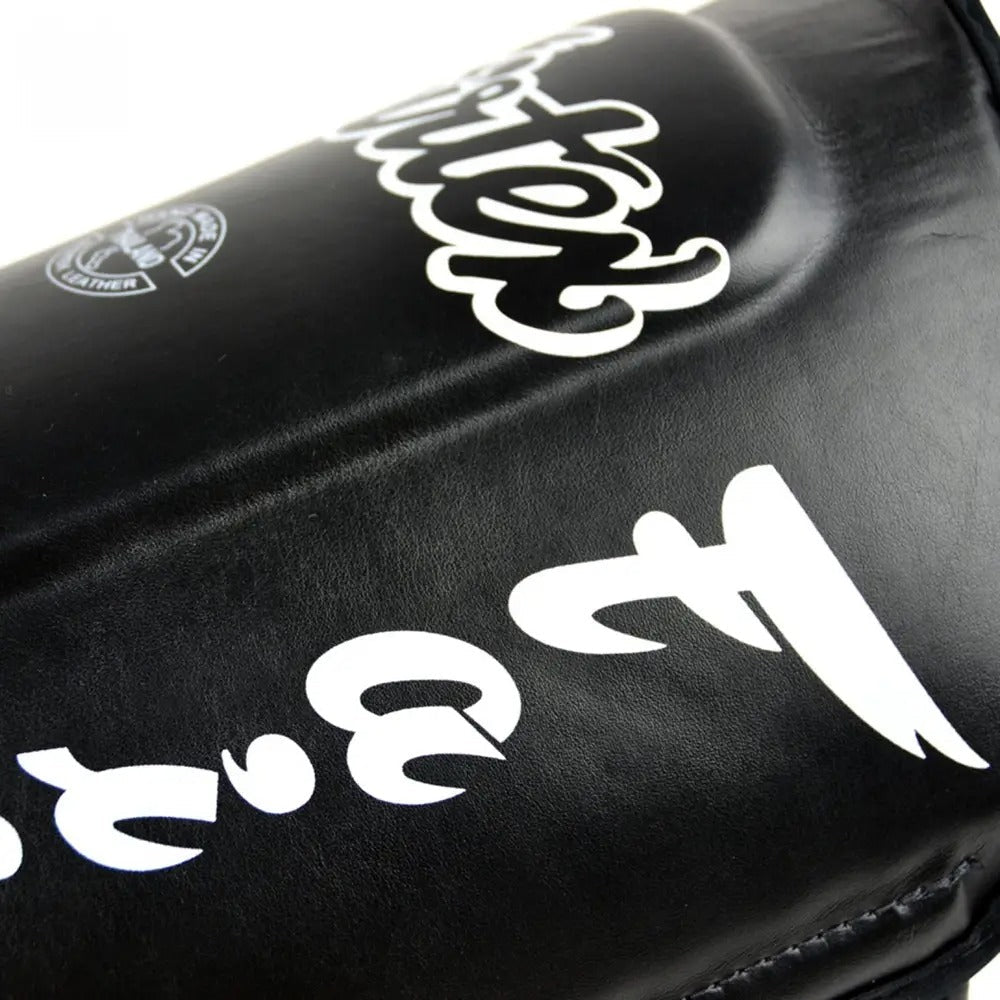 Fairtex SP7 Twister Detachable Shin Guards Black